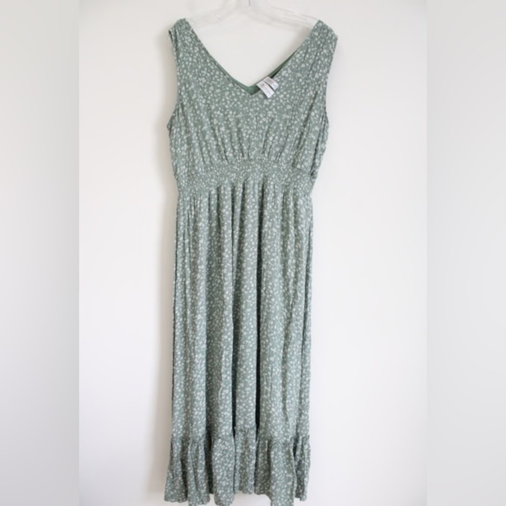Tuchuzy by Japna, A pretty boho style dress, Green and white floral print